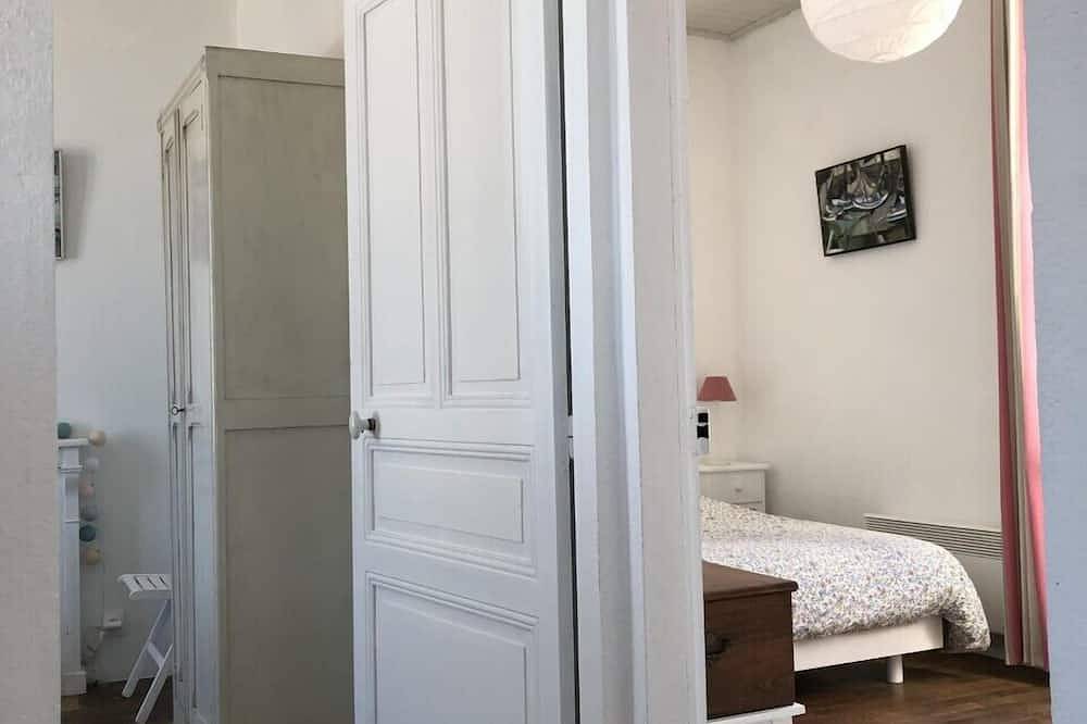 House in the heart of Port-Joinville - quartier des venelles - Ile d'Yeu in L'Île-d'Yeu, Vandea