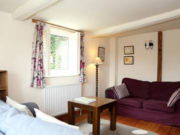 Log Cabin for 4 People in Eastling, Kent Downs, Photo 3