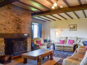 Holiday Rental for 15 People in Shropshire, Midlands, Photo 2