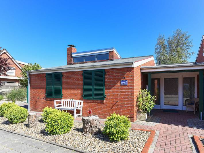 Ferienhaus für 4 Personen, mit Terrasse und Garten sowie Pool und Sauna in Ostfriesland