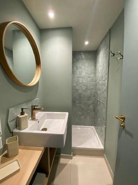 Location de vacances pour 8 personnes, avec vue et jardin à Caluire-et-Cuire - 2