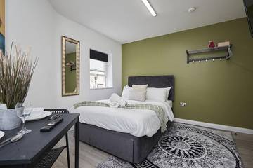 Apartment for 2 People in Huddersfield, West Yorkshire, Photo 2