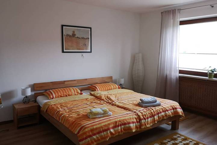 Ferienwohnung für 6 Personen, mit Garten und Balkon in Pünderich - 2