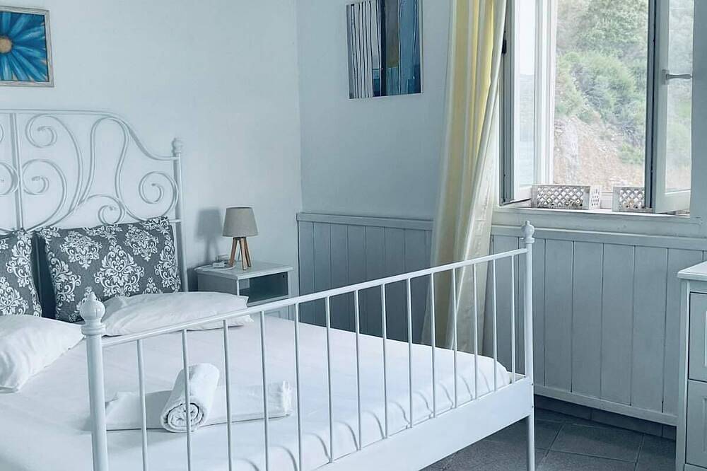 Romantic Villa Glyfos in Samos