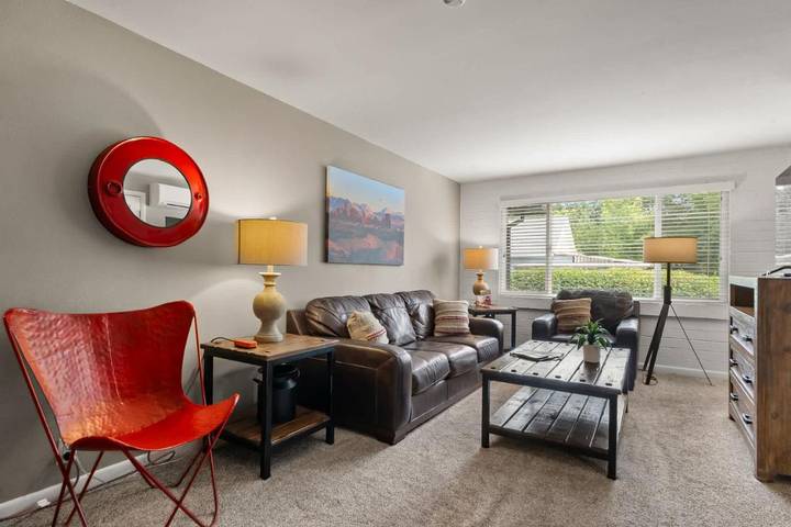 Ferienhaus für 4 Personen, mit Garten und Whirlpool - 1