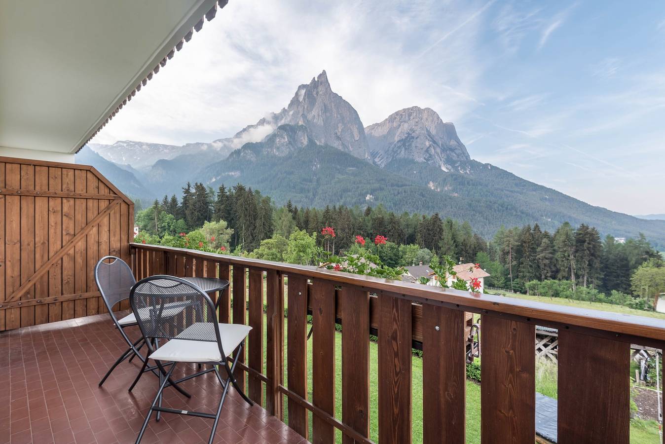 Ganze Wohnung, Ferienwohnung "Haus Lohengrin - Ferienwohnung 1" mit Blick auf die Berge in Seis am Schlern, Kastelruth