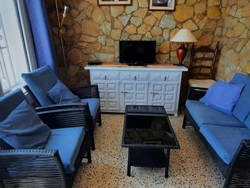 Apartment for 5 People in Llanca, Costa Brava, Photo 2