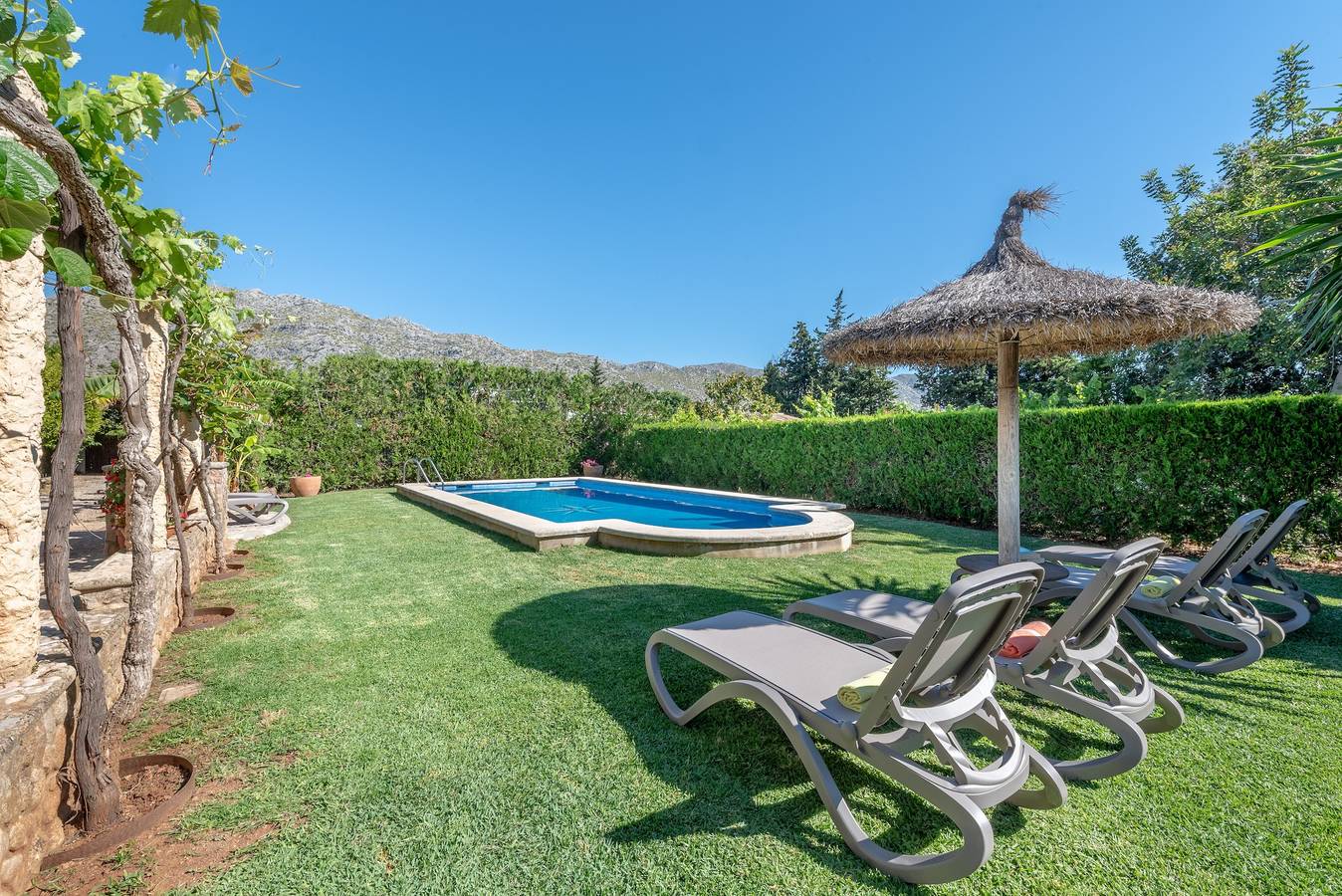 Villa "La Sorteta De Cuxach" inmitten der Natur und mit Pool in Pollença Stadt, Pollença