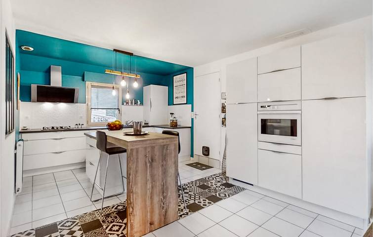 Appartement confortable de 90m2 avec parking, jardin et WiFi in Saint-Malo, Région de Saint-Malo
