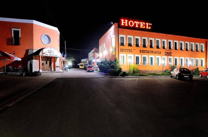 Hotel dla 2 osób, z Taras i Ogród w Krosno