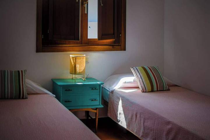 Gîte pour 6 personnes, avec jardin et balcon, animaux acceptés dans El Campillo De Rodalquilar - 4