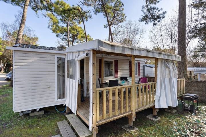 Camping für 4 Personen, mit Garten und Kinderpool, mit Haustier in Saint-Jean-de-Monts