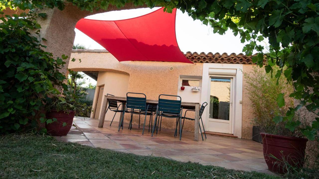 Appartement entier, Two-Bedroom Apartment in Pignans, Région de Brignoles