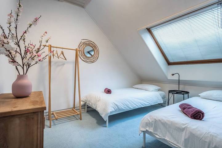Private Estate & Villa | 10m Amsterdam | Hot tub | 12p in Abcoude, Groene Hart