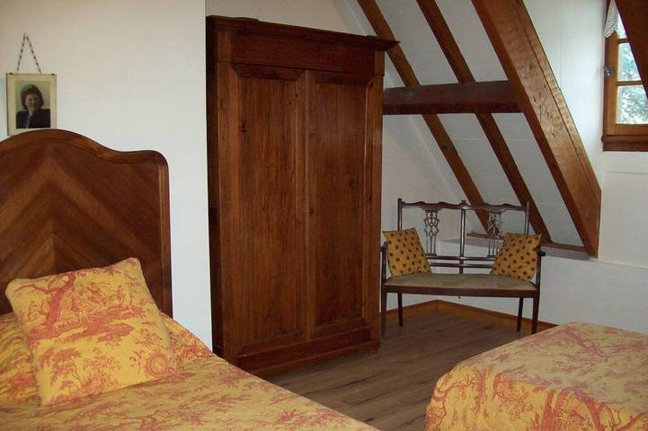 Gîte pour 6 personnes, avec jacuzzi ainsi que jardin et piscine à Saint-Avit-Sénieur - 4