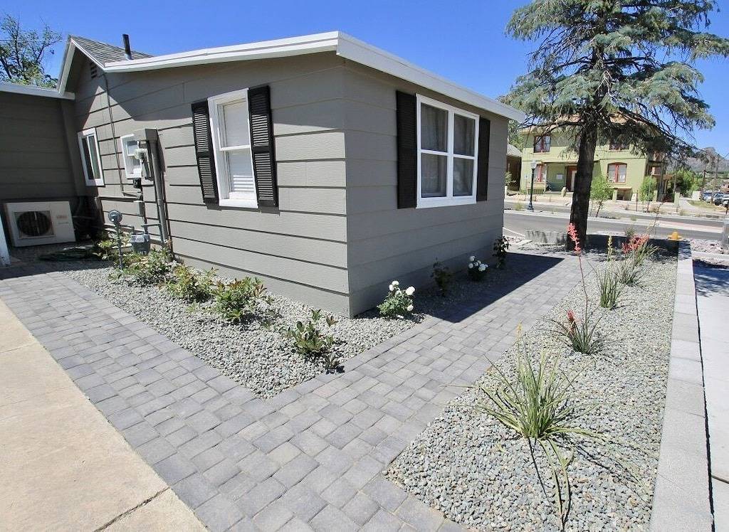 \"The Cottage off Whiskey\" in der historischen Innenstadt von Prescott in Prescott, Yavapai County