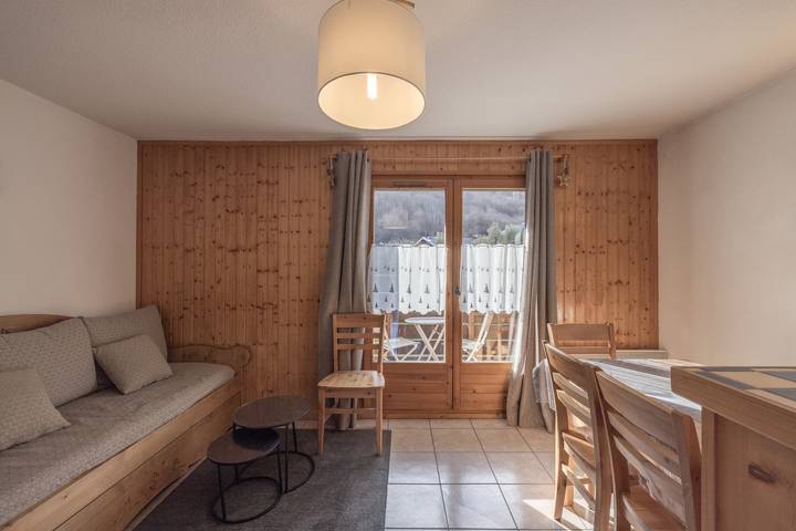 Entire apartment, Apartment 'Residence Des Neiges - Immoclean' with Mountain View, Balcony and Wi-Fi in Station de Morillon, Grand Massif