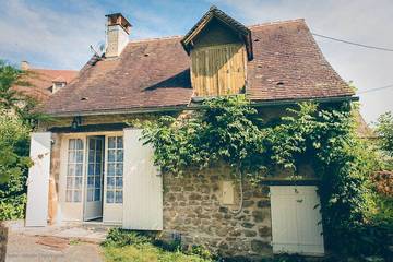 Maison de vacances pour 3 personnes, avec piscine et jardin en Dordogne