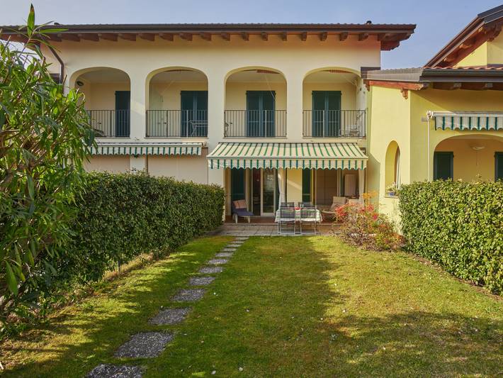Gîte pour 2 personnes, avec balcon et vue sur le lac dans Lac de Côme - 4