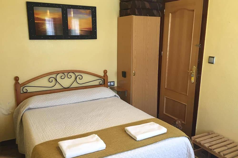 Casa rural 'Chalet Del Sol' con piscina privada, terraza compartida y jardín privado in Puerto Lumbreras, Interior de Murcia