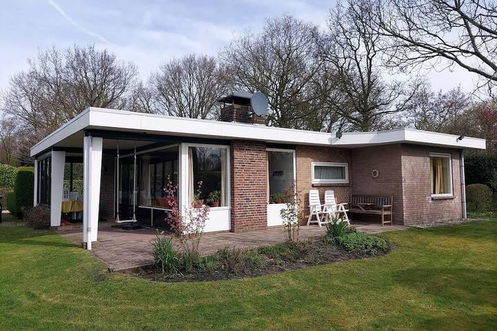 Ferienhaus für 5 Personen, mit Garten in Oostkapelle