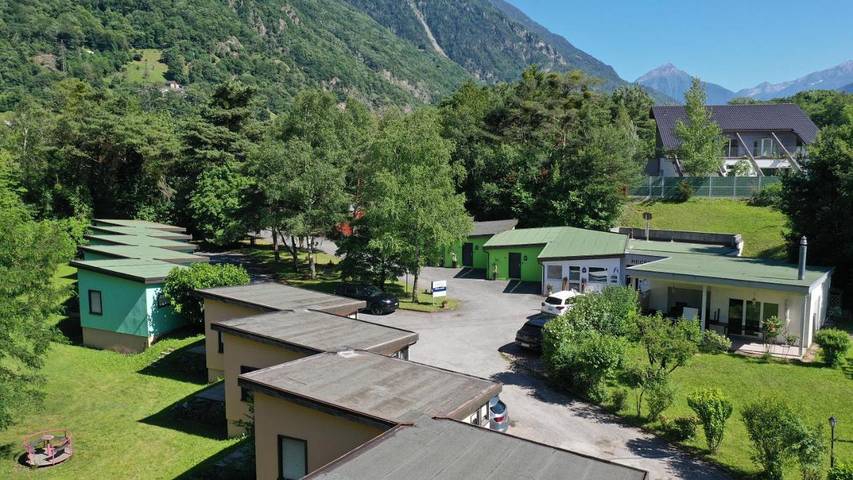 Hotel für 3 Personen, mit Garten und Ausblick in der Schweiz