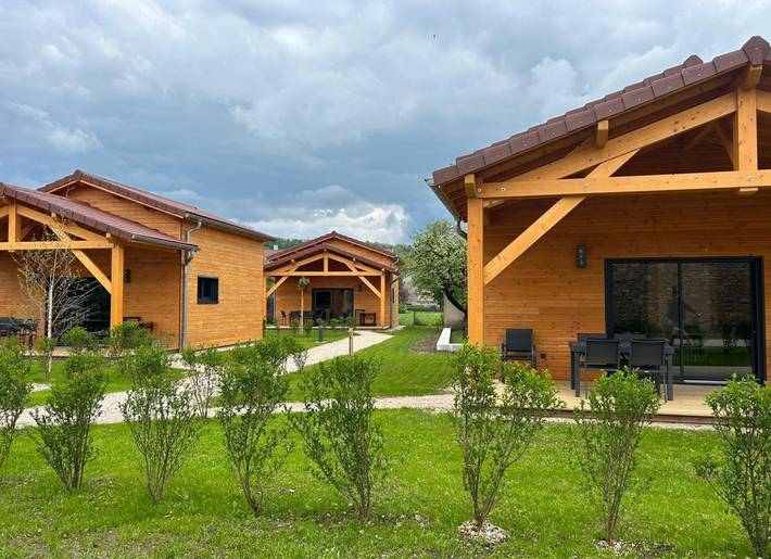 Chalet pour 6 personnes, avec terrasse et jardin