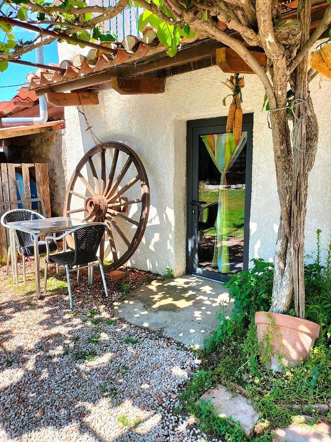 Gîte pour 2 personnes, avec vue et jardin, animaux acceptés à Maureillas-las-Illas - 4