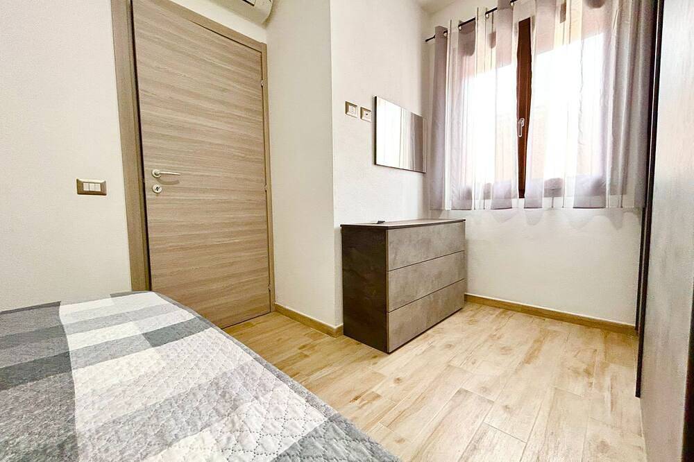 [Just steps from the beach]Cozy new home with veranda and garden in San Giovanni in San Giovanni (Nuoro), Posada