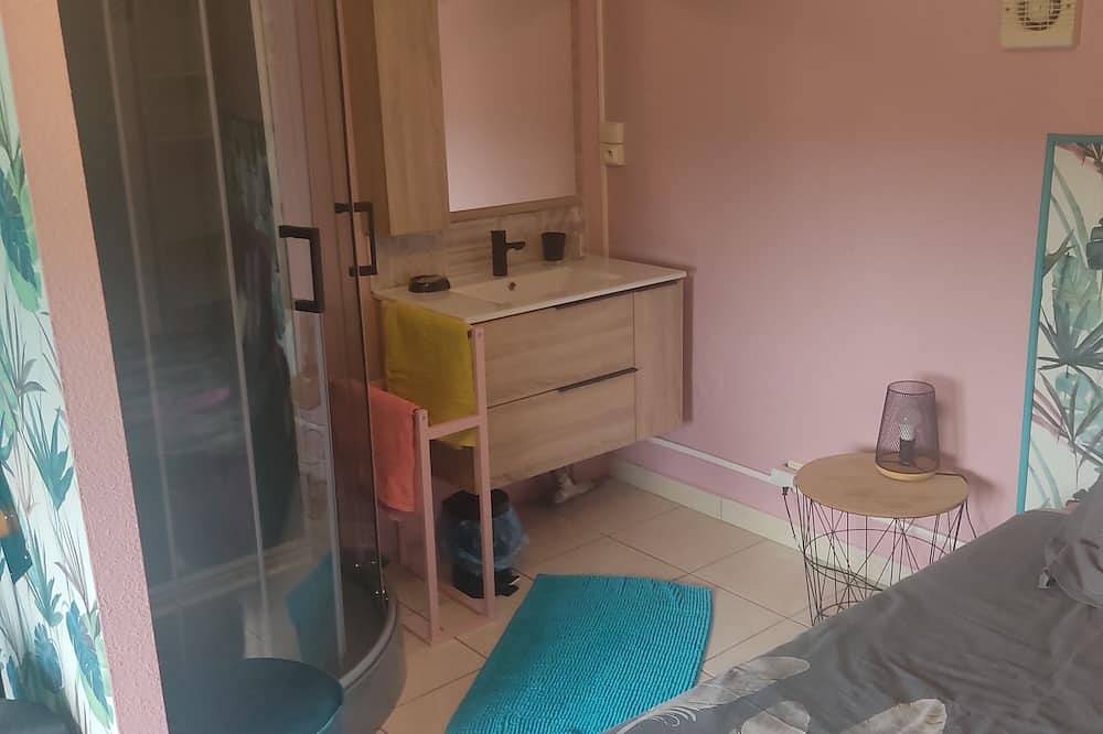 Ganze Wohnung, Gite du Couchant, Solo ou en Couple, Clim Réversible, au Calme in Montélimar, Nyons und Umgebung