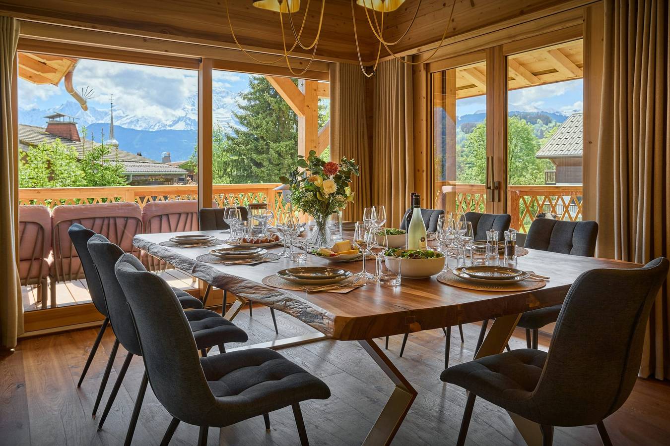 Chalet für 10 Personen mit Whirlpool in Cordon, Pays du Mont-Blanc