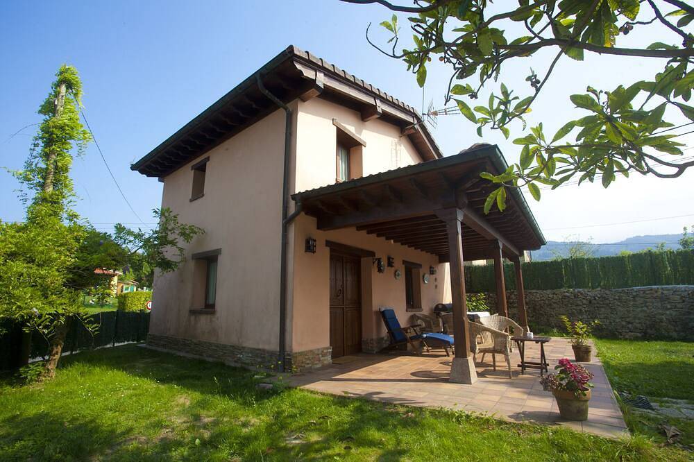 Villa Isabel in Piloña, Provincia de Asturias