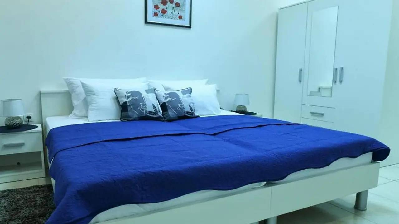 Ganze Ferienwohnung, Ferienwohnung für 2 Personen (25 m²) in Sinj in Sinj, Dalmatinisches Zagora