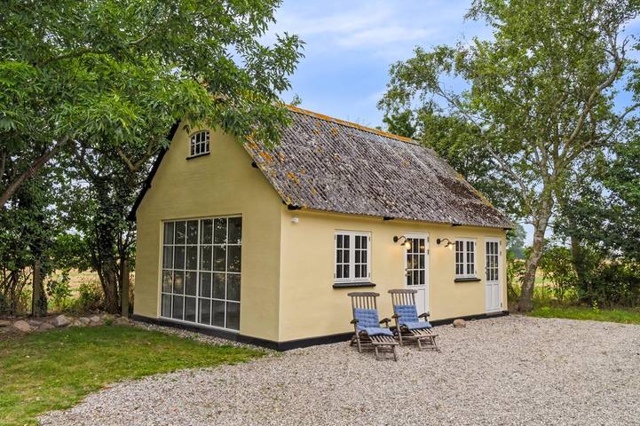 Villa für 6 Personen, mit Ausblick und Terrasse sowie Garten, mit Haustier auf Seeland - 2