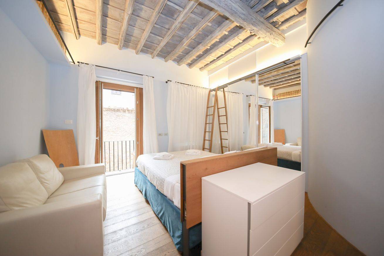 Entire apartment, Canova Home in Rome City Center, Rome