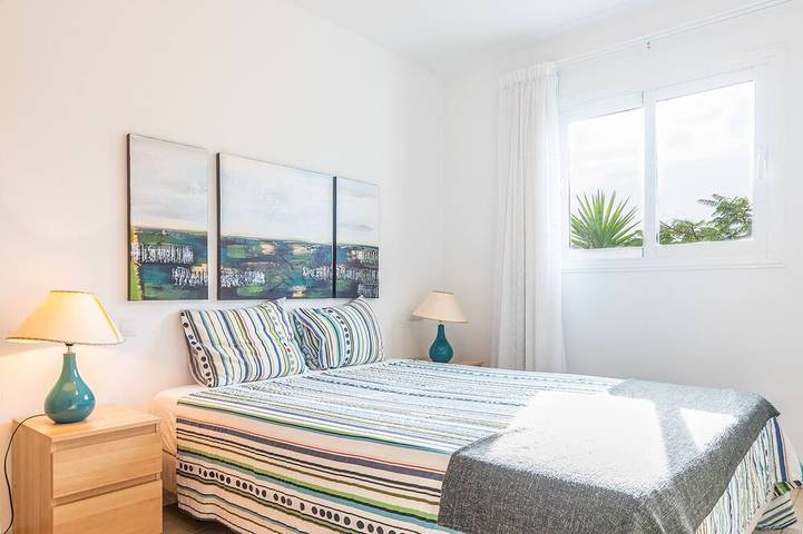 C1, in a small complex with communal pool 100m from the sea in Charco del Palo, Teguise