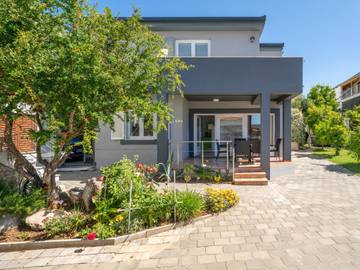 Ferienhaus für 6 Personen in Tribunj, Kroatische Adria, Bild 2