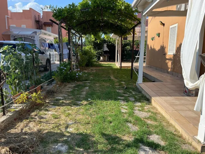 Casa de vacaciones para 8 personas, con jardín - 1