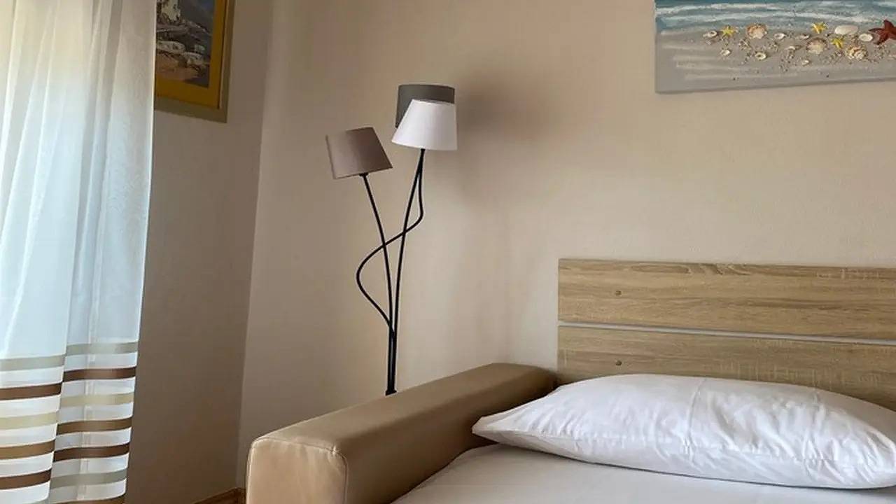 Hel ferieleilighet, Ferienwohnung für 4 Personen (30 m²) in Promajna in Promajna, Makarska Riviera