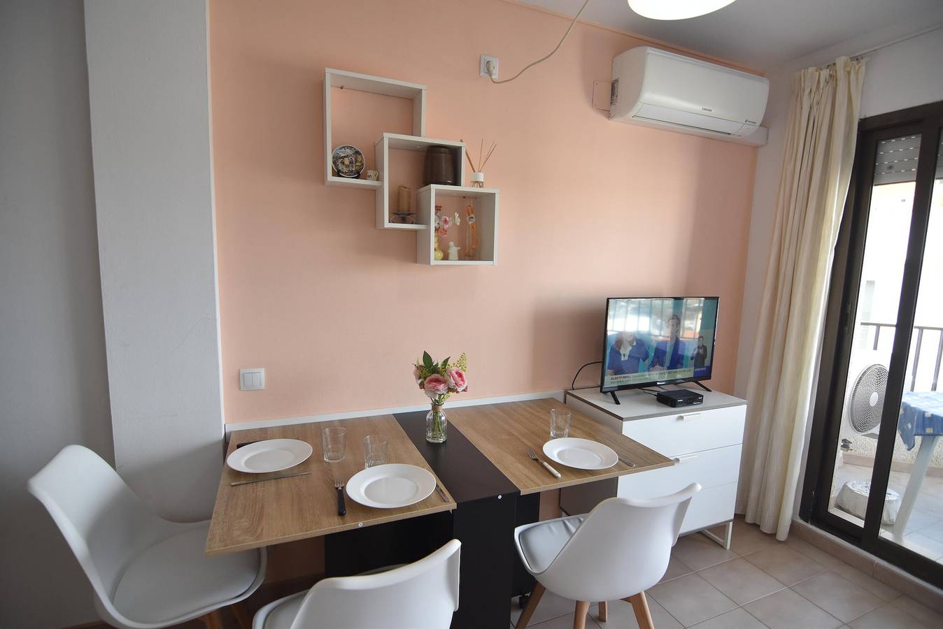 Gehele studio, Studio voor 2 personen met terras in Roses, Upper Empordà
