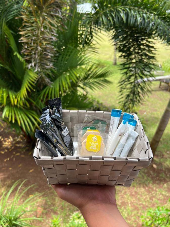 Gîte pour 2 personnes, avec jardin ainsi que balcon et vue dans Uturoa - 3