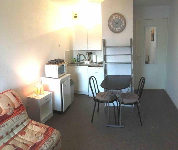 Gîte pour 2 personnes, avec Balcon et Vue dans Gare De Chambery Challes Les Eaux