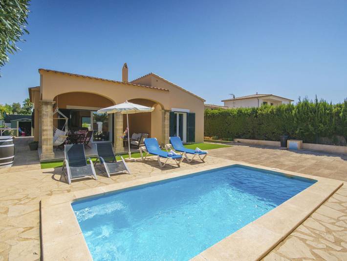 Ferienhaus für 4 Personen, mit Garten in Sa Ràpita