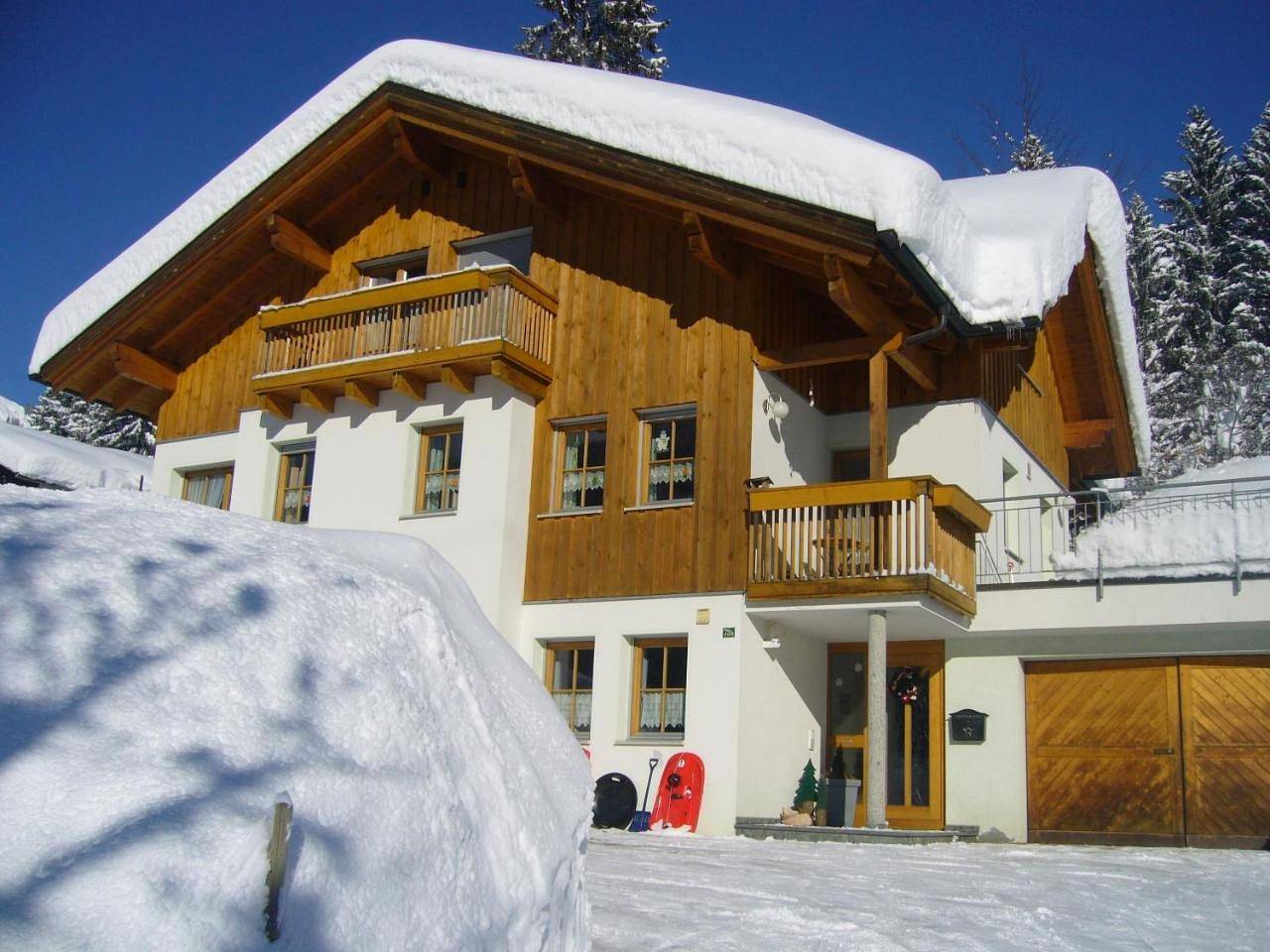 Ganze Wohnung, Apartment with Terrace in Sonnenkopf, Dalaas