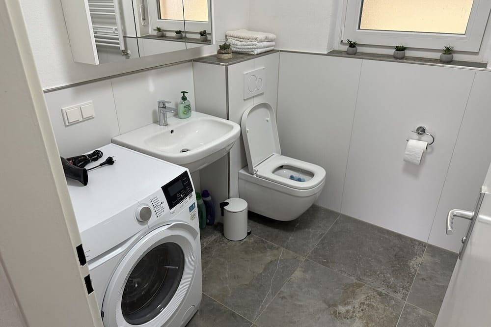 Ganze Wohnung, Gemütliches Apartment mit Terrasse in ruhiger Gegend in Schlitz, Rhön-Hessen