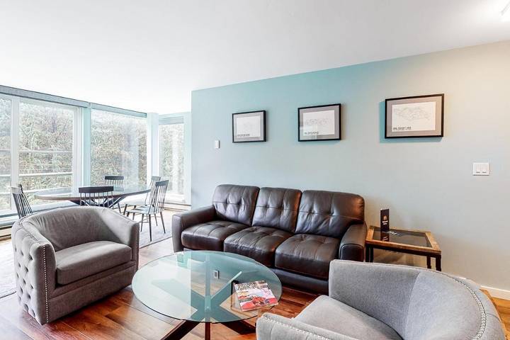 Vakantiewoning voor 4 personen, with balkon and whirlpool as well as zwembad in Vail