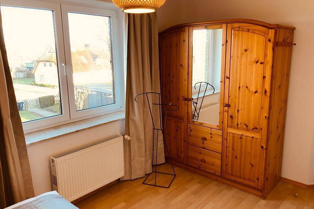 Ganze Wohnung, Ferienwohnung Zur Schoritzer Wiek 10 - Ferienwohnung „Zur Schoritzer Wiek 10“ – in Groß Schoritz, Garz/Rügen