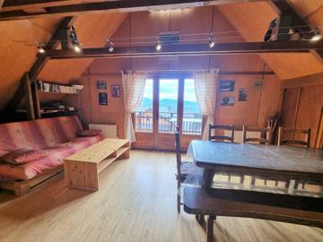 Maison de campagne pour 5 personnes, avec balcon à Saint-Michel-de-Chaillol
