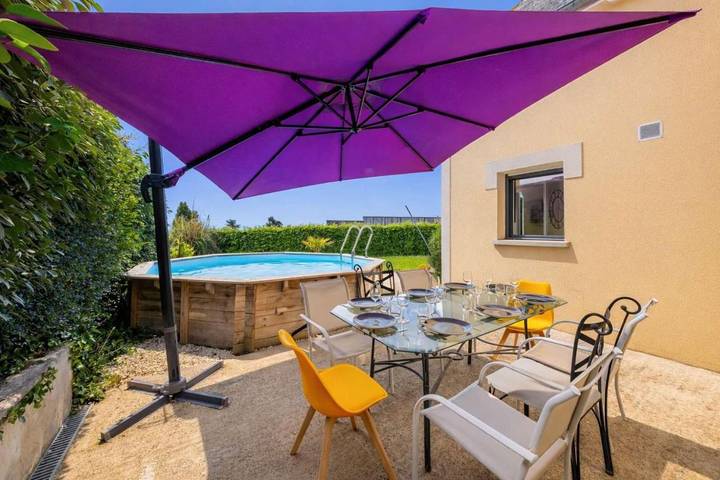 Location de vacances pour 8 personnes, avec jardin et piscine à Saint-Père-Marc-en-Poulet - 2