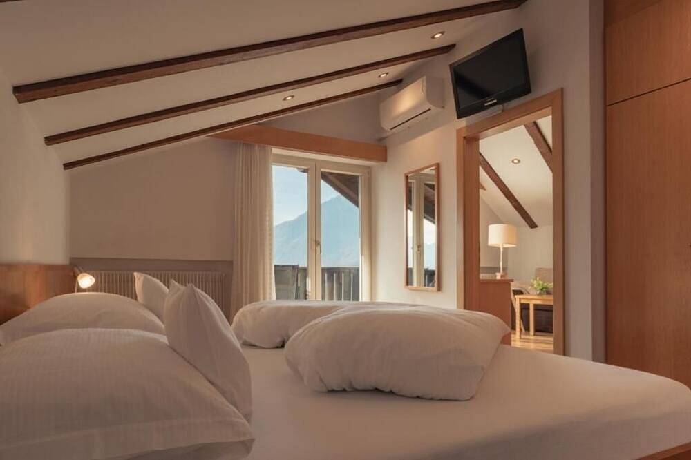 Ganze Wohnung, Apartment Maria – Komfortables Apartment im 2. Stock in ruhiger Lage von Schenna in St. Georgen (Schenna), Schenna